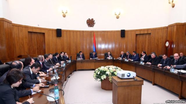 Правительство Армении предложило упростить  лицензирование по ряду направлений  хозяйственной деятельности.