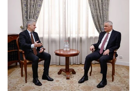 Yerevan highlights cooperation with EIB in economic development  programs