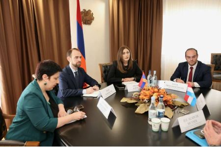 Armenia, Luxembourg discuss potential for expanding economic  cooperation